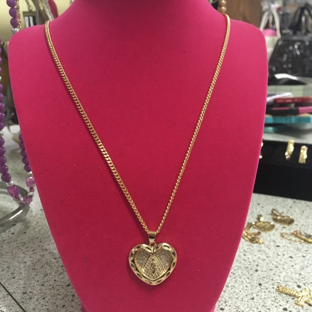 Gold filled heart pendant with chain